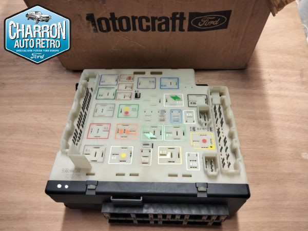 boite a fusible escort mk5/6   , 90-95  -ref : 91AG14A073AE