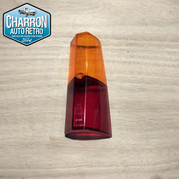 cabochon feux arriere droit taunus P7b, neuf d'origine