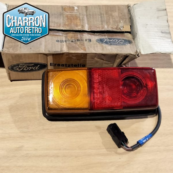 feux arrière transit mk2, emplacement pare chocs, camping car, benne, autres-ref : 82VB13K464