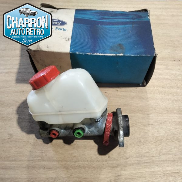 Maitre cylindre Girling - Pour montage avec mastervac | Escort Mk1 | Stock d'origine - Ref : 1475563