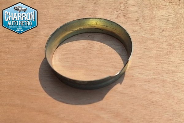 Bague de guidage cardan dans moyeu | Fiesta Mk1 05/76-08/83 | Stock d'époque - Ref : 1569020 – Image 2